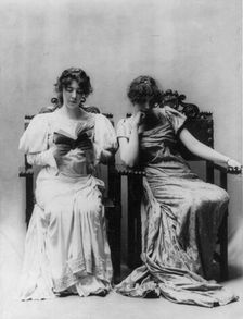 Misses Blount, between c1890 and c1910. Creator: Frances Benjamin Johnston