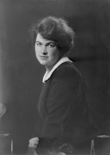 Miss Adamson, portrait photograph, 1918 Oct. 28. Creator: Arnold Genthe