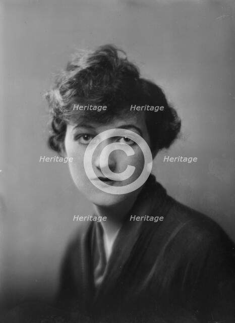 Miss Adams, portrait photograph, 1918 Jan. 26. Creator: Arnold Genthe.