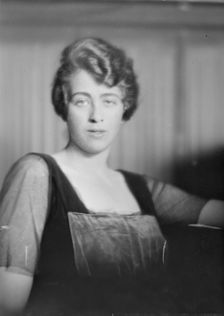 Miss Bose Norton, portrait photograph, 1918 Feb. 8. Creator: Arnold Genthe
