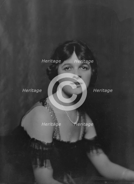 Miss Crystine Bowers, portrait photograph, 1917 Dec. 15. Creator: Arnold Genthe.