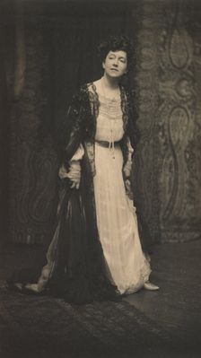 Miss Elsie de Wolfe, 1901. Creator: Zaida Ben-Yusuf