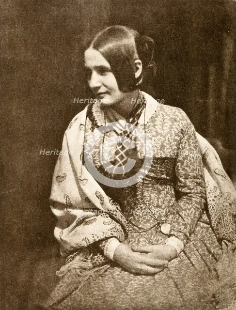 Miss Fillaus, Printed c.1910. Creator: Hill & Adamson.
