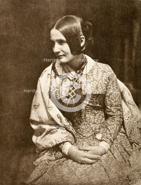 Miss Fillaus, Printed c.1910. Creator: Hill & Adamson.