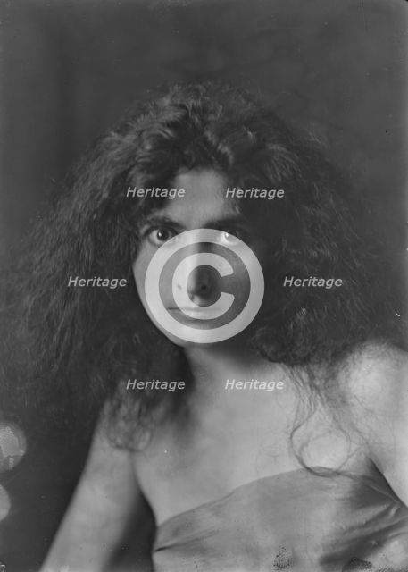Miss Flore Revalles, portrait photograph, 1918 Sept. 26. Creator: Arnold Genthe.