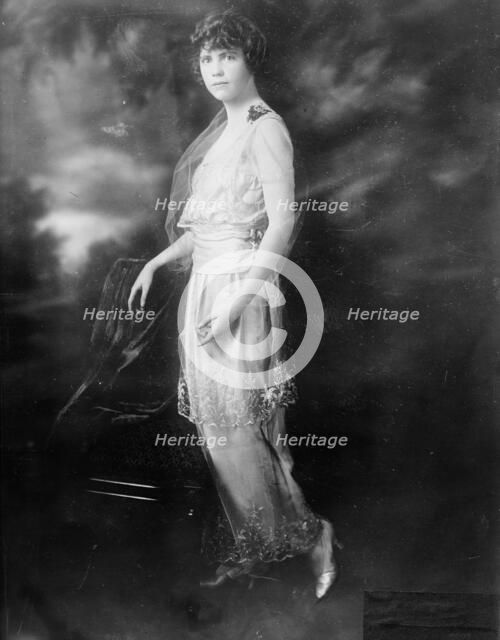 (Miss Frances Peck) Mrs. Vivian Egleston, 1912. Creator: Bain News Service.