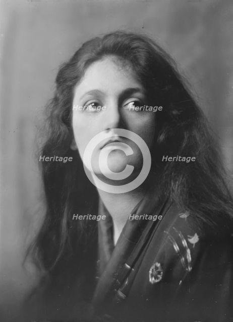 Miss H. Hewitt, portrait photograph, 1918 Mar. 22. Creator: Arnold Genthe.