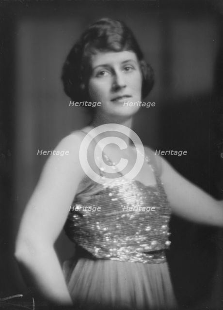 Miss Houghton, portrait photograph, 1918 Feb. 25. Creator: Arnold Genthe.