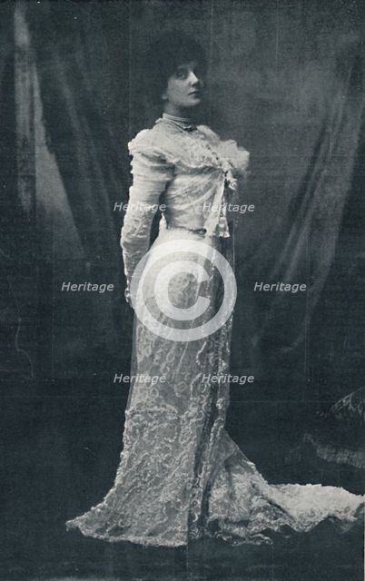 'Miss Lena Ashwell', 1900. Artist: W&D Downey.