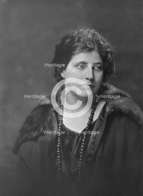 Miss M. Canfield, portrait photograph, 1919 Feb. Creator: Arnold Genthe.