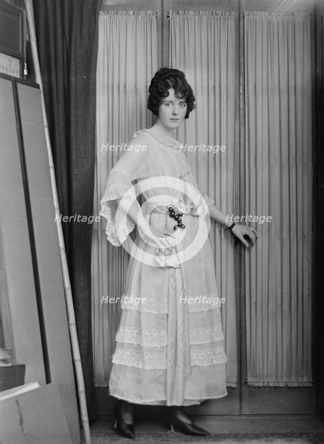 Miss M. Flanagan, portrait photograph, 1919 July 9. Creator: Arnold Genthe.