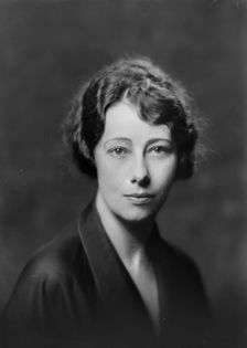 Miss Madeline Tengbergin, portrait photograph, 1919 Sept. 18. Creator: Arnold Genthe