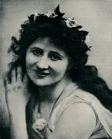 Miss Mary Anderson as Perdita c1893. Artist: Henry Herschel Hay Cameron