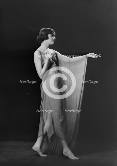 Miss Margaret McKenzie, 1919 Oct. 25. Creator: Arnold Genthe.