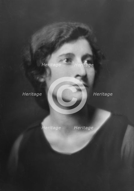 Miss Mildred S. Strauss, portrait photograph, 1918 Feb. 4. Creator: Arnold Genthe.