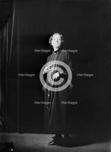 Miss Naima Wifstrand, portrait photograph, 1919 Sept. 18. Creator: Arnold Genthe.