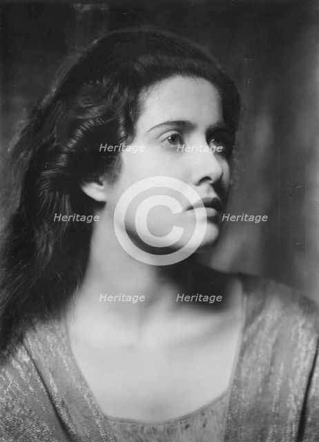 Miss Pearl Levison, portrait photograph, 1936. Creator: Arnold Genthe.