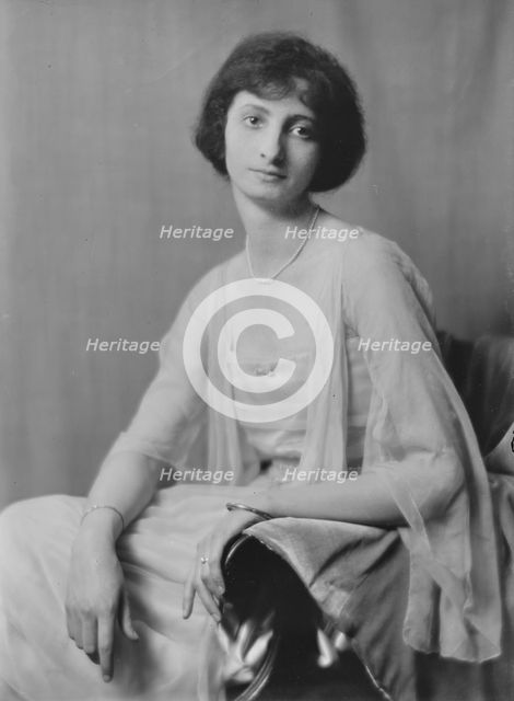 Miss Renee Schmoll, portrait photograph, 1919 Apr. 7. Creator: Arnold Genthe.