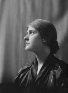 Miss Solveig Hornbeck, portrait photograph, 1917 or 1918. Creator: Arnold Genthe