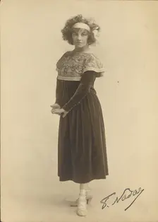 Mlle Polaire, about 1910. Creator: Paul Nadar