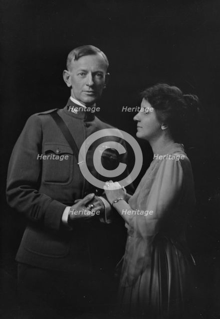 Mr. and Mrs. W.W. Davies, portrait photograph, 1918 Dec. 30. Creator: Arnold Genthe.