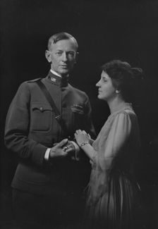Mr. and Mrs. W.W. Davies, portrait photograph, 1918 Dec. 30. Creator: Arnold Genthe