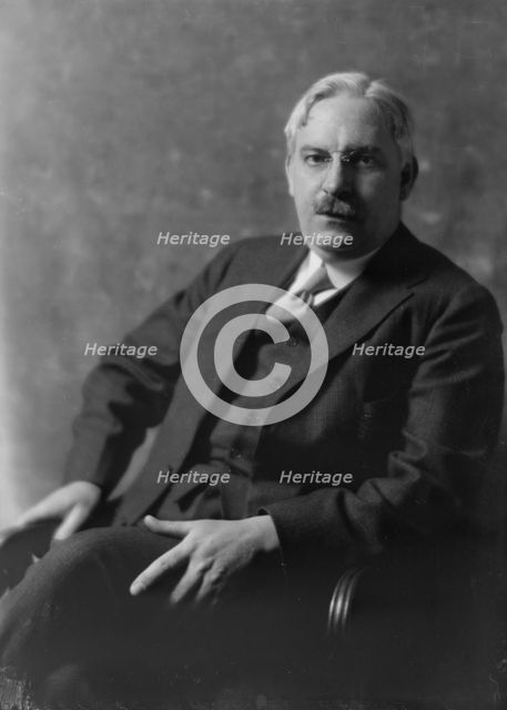 Mr. Arthur Vance, portrait photograph, 1918 Mar. Creator: Arnold Genthe.