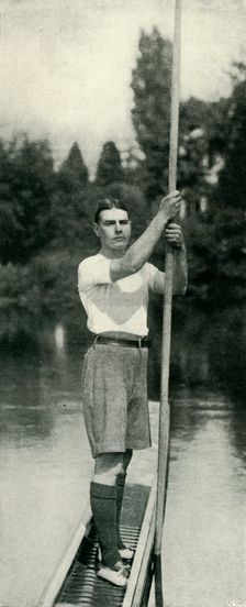 Mr. C. R. Mullings, Amateur Champion 1902. Creator: Unknown