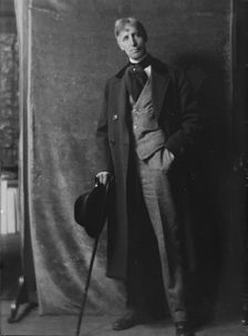 Mr. Gerald Stanley Lee, portrait photograph, 1918 Feb. Creator: Arnold Genthe