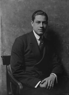 Mr. Da Cunha, portrait photograph, 1917 Dec. 8. Creator: Arnold Genthe