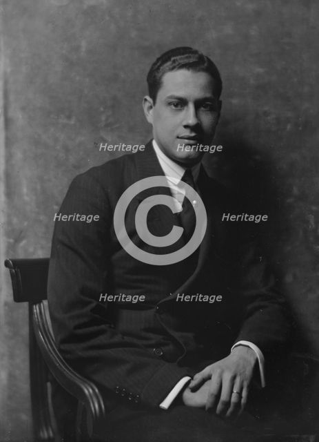 Mr. Da Cunha, portrait photograph, 1917 Dec. 8. Creator: Arnold Genthe.