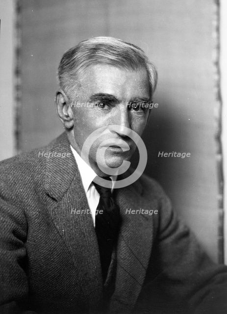 Mr. David Mannes, portrait photograph, 1925 Dec. 16. Creator: Arnold Genthe.