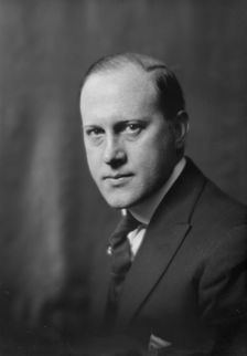 Mr. F.E. Casey, portrait photograph, 1918 Feb. 8. Creator: Arnold Genthe
