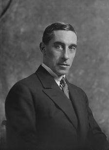 Mr. H.T. Robson, portrait photograph, 1919 Mar. 22. Creator: Arnold Genthe