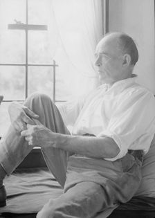 Mr. Hamilton King, portrait photograph, between 1911 and 1934. Creator: Arnold Genthe