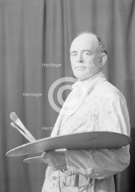 Mr. Hamilton King, portrait photograph, between 1911 and 1934. Creator: Arnold Genthe.