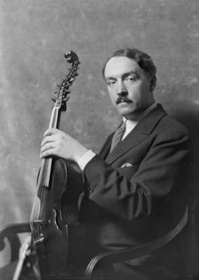 Mr. Robert Casadesus, portrait photograph, 1918 Mar. 27. Creator: Arnold Genthe