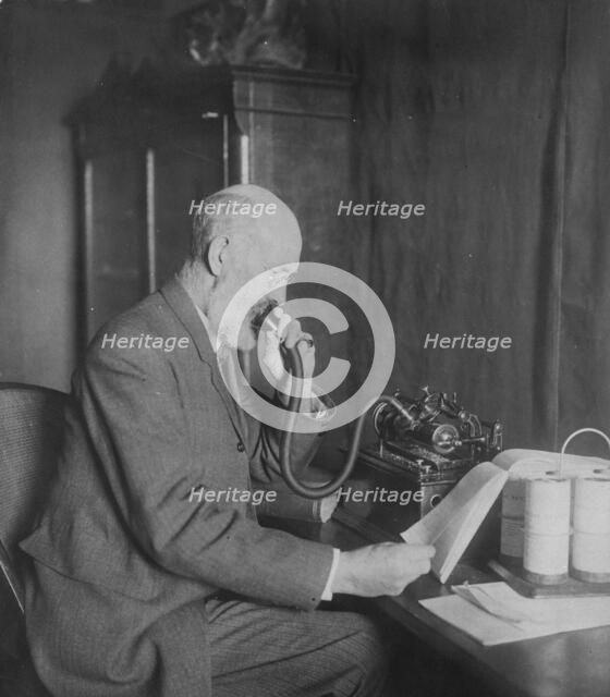 Mr. Welch, National Phonograph Co., n.d.. Creator: Frances Benjamin Johnston.