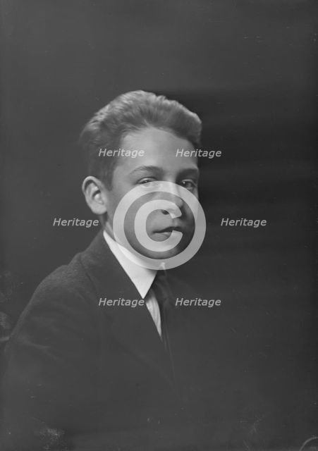 Mr. William Lyle Funk, portrait photograph, 1918 Dec. Creator: Arnold Genthe.