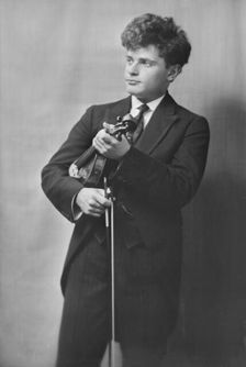 Mr. Tosha [sic] Seidel, portrait photograph, 1918 May 13. Creator: Arnold Genthe