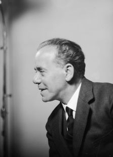 Mr. Temple Scott, portrait photograph, 1926 Oct. 2. Creator: Arnold Genthe