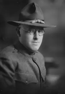 Mr. Vernon Smith, portrait photograph, 1918 Dec. 15. Creator: Arnold Genthe