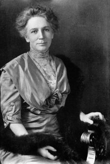 Mrs. Margaret Hyatt, 1913. Creator: Harris & Ewing