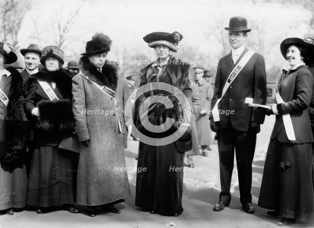 Mrs. Mary Bair, Mr. N. Albert Wood, Mrs. [Richard Coke] Burleson, Dr. & Mrs. O.J. Stevenson, 1913. Creator: Bain News Service.