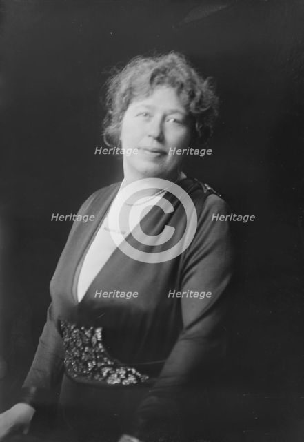 Mrs. Max Cahn, portrait photograph, 1919 Jan. 30. Creator: Arnold Genthe.