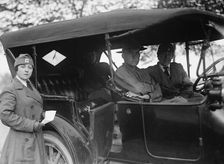 Mrs. Mendum Bloomburg, Red Cross Motor Corps, 1917. Creator: Harris & Ewing