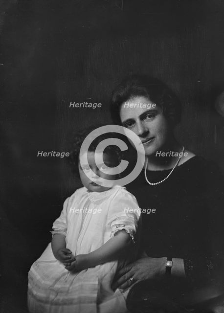 Mrs. Milton M. Klein and child, portrait photograph, 1918 Dec. 12. Creator: Arnold Genthe.