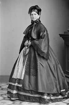 Mrs. N.P. Banks, between 1855 and 1865. Creator: Unknown