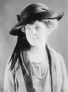 Mrs. Norman Ditman, between c1915 and c1920. Creator: Bain News Service