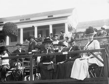 Mrs. Oliver Read, Miss Vera Cravath, Mrs. C.D. Lathrop, & Mrs. P. Cravath, between c1910 and c1915. Creator: Bain News Service